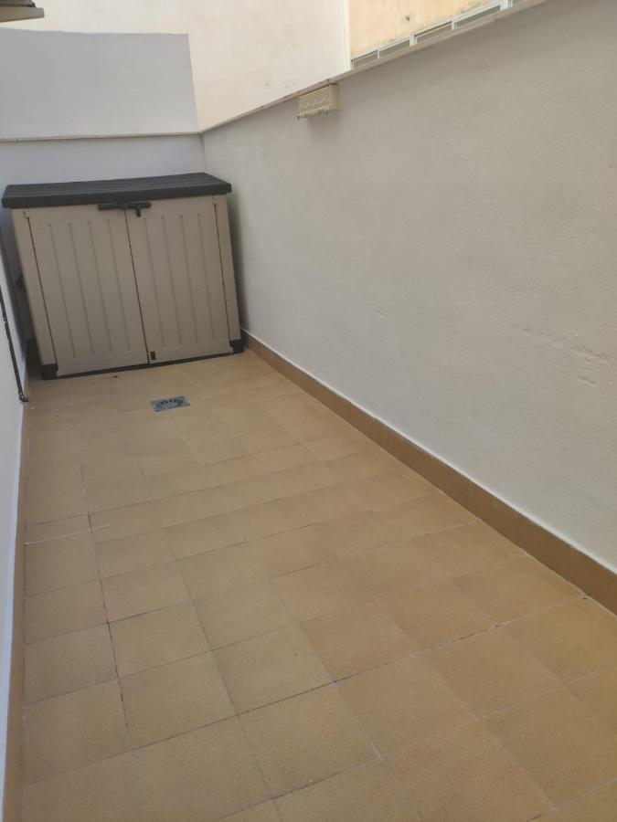 Piso Recien Reformado A Menos De 50M De La Playa Apartment Torrevieja Ngoại thất bức ảnh